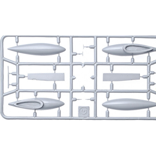 AVIS AV72014 - 1/72 - LAVOCHKIN LA-200 WITH KORSHUN RADAR MODEL KIT