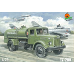 Garbuz 72-003 - 1/72 - Airfield tanker TZ-200. Plastic model scale kit