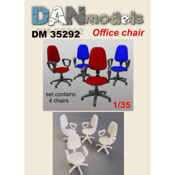 Dan Models 35292 - 1/35 Car seats 4 pcs. Resin material for diorama scale kit
