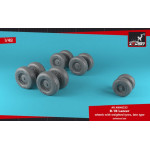 Armory AW48333 - 1/48 B-1B Lancer wheels w/ weighted tires, late for model kit