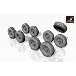 Armory AC7300 - 1/72 LAV-25 series wheels w/ 325/85 R16 XML tires for model kit