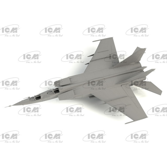 ICM 72178 - 1/72 - MiG-25PU Soviet Training Aircraft scale model kit