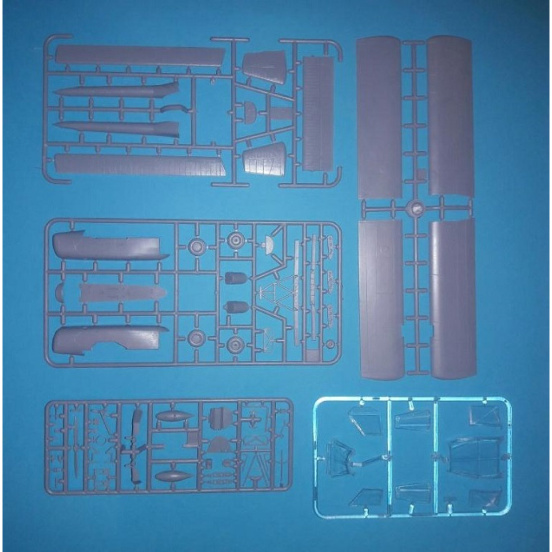 AMP 48016 - 1/48 - Boeing L-15 Scout scale aircraft plastic model kit ...