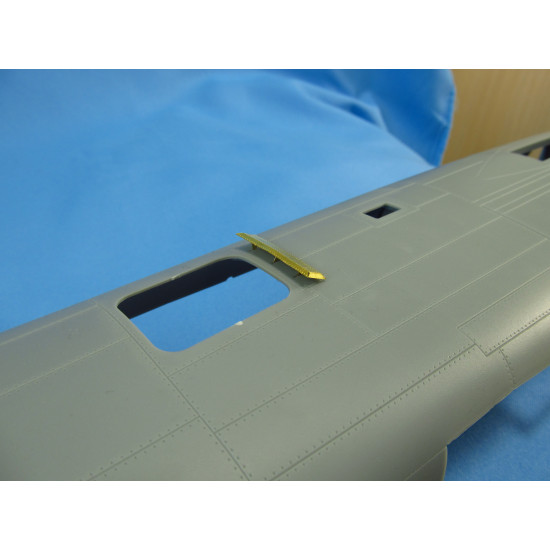Metallic Details MDR3203 - 1/32 B-24. Exterior (HobbyBoss) scale model kit