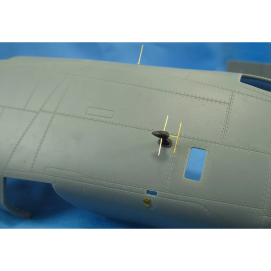 Us Stock Metallic Details Mdr3203 - 1/32 B-24. Exterior Hobbyboss Scale Model Kit Us Stock Metallic Details Mdr3203 - 1/32 B-24. Exterior Hobbyboss Scale Model Kit