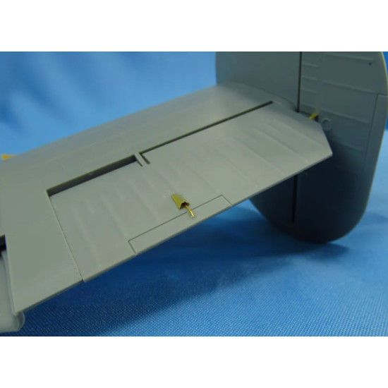 Us Stock Metallic Details Mdr3203 - 1/32 B-24. Exterior Hobbyboss Scale Model Kit Us Stock Metallic Details Mdr3203 - 1/32 B-24. Exterior Hobbyboss Scale Model Kit