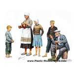 Citizentry. Citizens. Civilians East European WWII 1/35 Master Box 3588