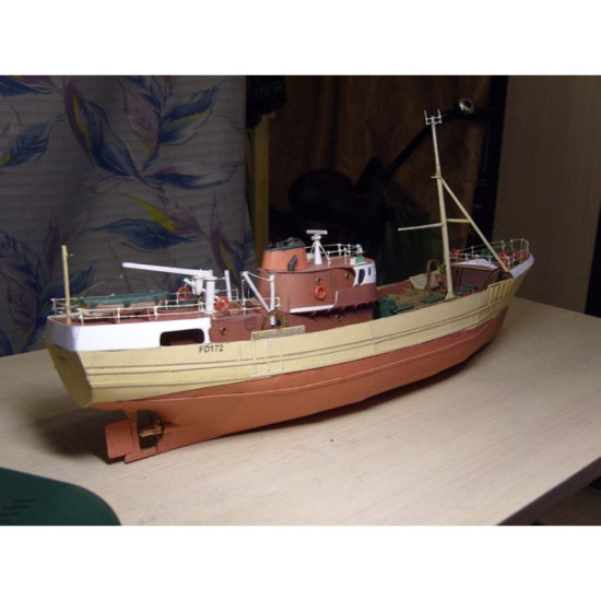 Paper Model Kit Trawler Navena, 1/100 scale, Orel 313, Great Britain, 1959