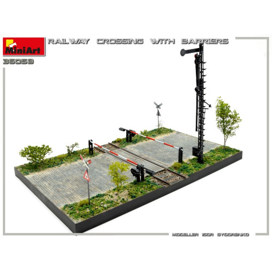 Miniart 36059 - 1/35 Railroad Crossing scale plastic model kit