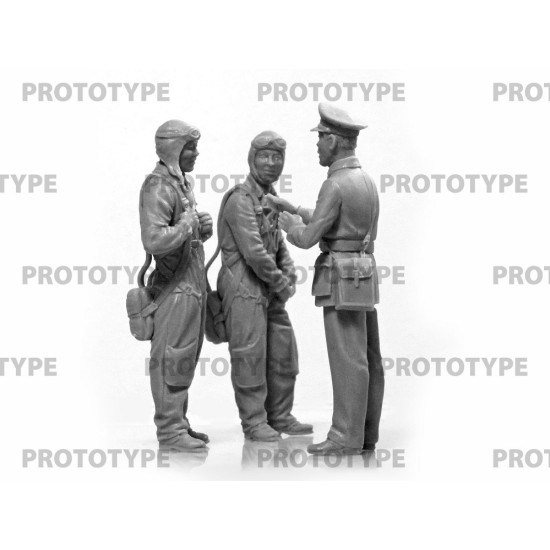 ICM 32115 - 1/32 China Guomindang AF Pilots figures, WWII, scale plastic model