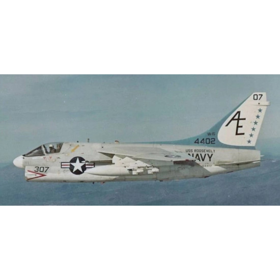 Us Stock Cat4 R48056 - 1/48 - A-7 A/B Corsair Ii Tail Ecm For Scale Model Aircraft Us Stock Cat4 R48056 - 1/48 - A-7 A/B Corsair Ii Tail Ecm For Scale Model Aircraft