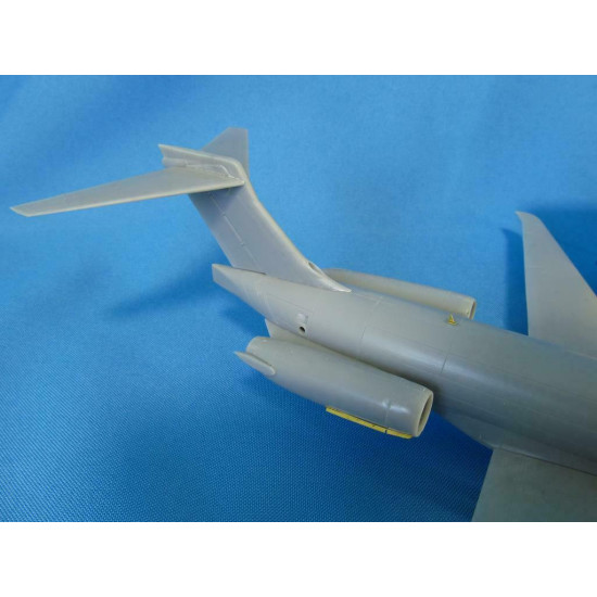 Metallic Details MD14427 - 1/144 - MD-87 (AMP) Detailing Set