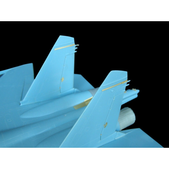 Metallic Details MD4839 - 1/48 - Su-27. Exterior (Academy)