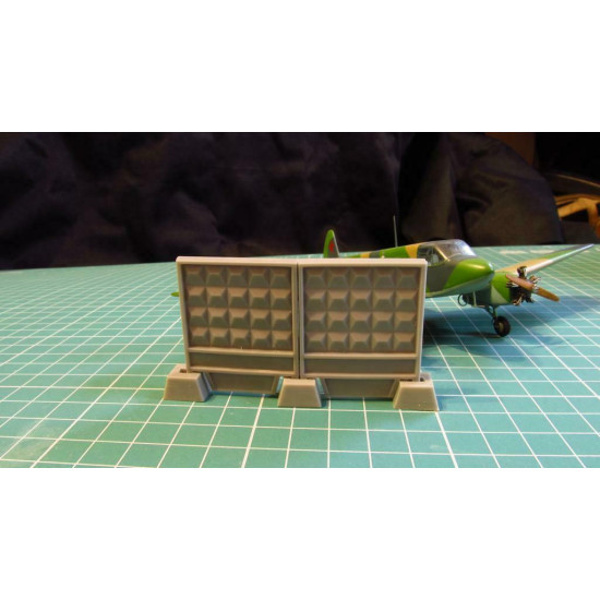 Metallic Details MDR7204 -1/72 - Detailing Set Russian concrete fence PO-2m