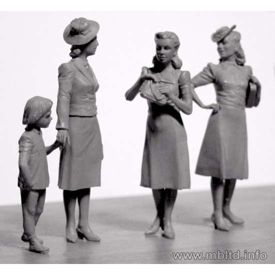Women of WW II era 4 figures 1/35 Master Box 35148