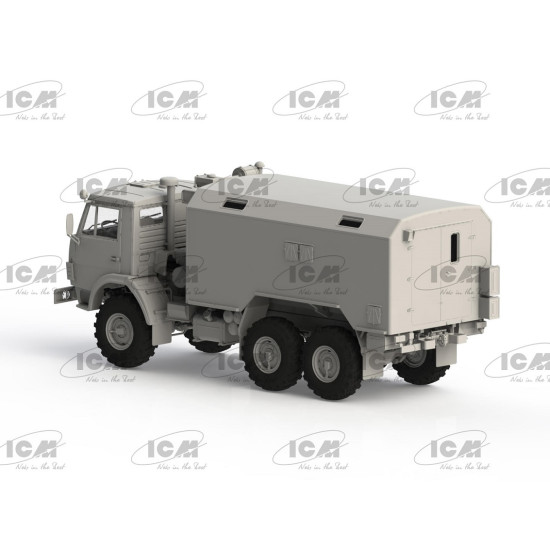 ICM 35002 - 1/35 - Soviet Six-Wheel Army Truck with Shelter scale model kit