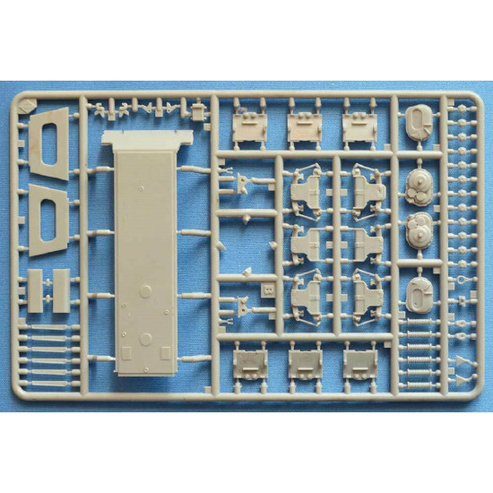 ACE 72440 - 1/72 Heavy APC SDI Nagmashot scale plastic model kit