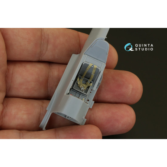 Quinta QD48085 - 1/48 3D-Printed coloured interior for Bf 109F-2/F-4 Zvezda