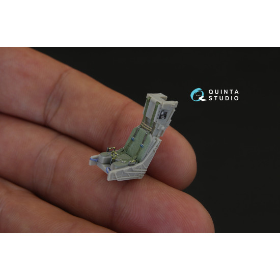 Quinta QD48146 - 1/48 3D-Printed & coloured interior for FCK-1C (AFV club kit)