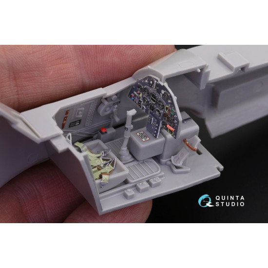 Quinta QD32058 - 1/32 3D-Printed coloured interior for Bf 109K-4 Hasegawa kit