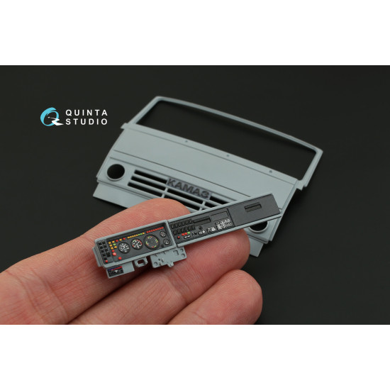 Quinta QD35003 - 1/35 KAMAZ 535 Mustang Family 3D-Printedcoloured Interior