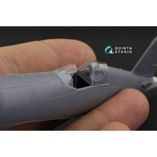 Quinta studio's QC72023 - 1/72 Vacuformed canopy for F4U-1 Corsair (Bird cage) (Tamiya kit)