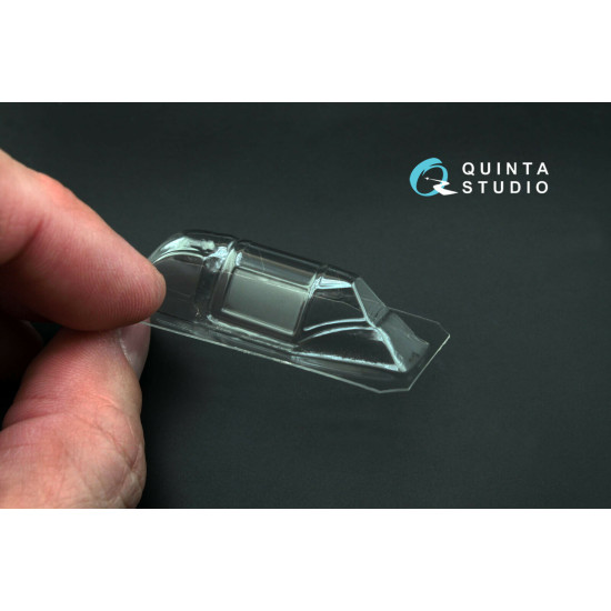 Quinta studio's QC48005-S - 1/48 Vacuformed clear canopy, 1 pcs for La-5 (late) (Zvezda)