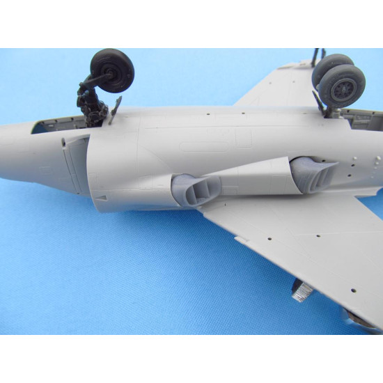 Metallic Details MDR48135 - 1/48 Harrier GR1/GR3. Swiveling nozzles for model kit Kinetic