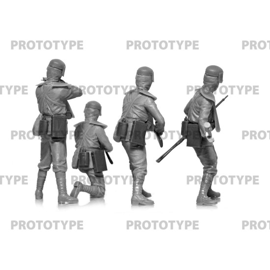 ICM 35721 - 1/35 Italys infantry of the First World War in steel armor, scale model kit