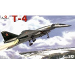 T-4 (SOTKA) Soviet supersonic strategic bomber 1/72 Amodel 72001