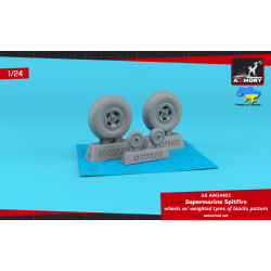 Armory AW24403 1/24 Supermarine Spitfire wheels w/ weighted tyres blocks pattern