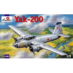 Yak-200 Soviet trainer aircarft 1/72 Amodel 72162