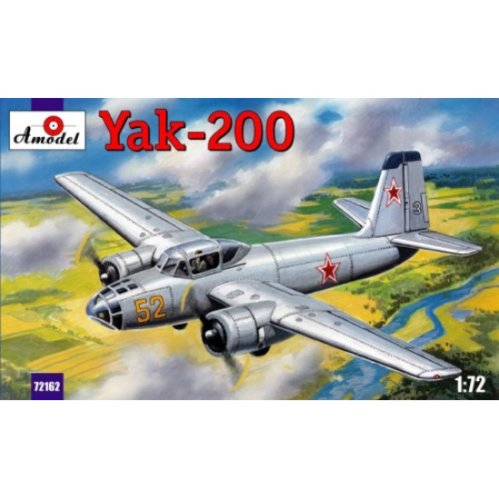 Yak-200 Soviet trainer aircarft 1/72 Amodel 72162