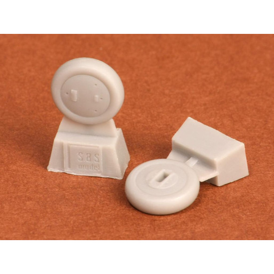 SBS Model 1/72 Gloster Gladiator wheels (covered) for Airfix kit - SBS72018 SBS Model 1/72 Gloster Gladiator wheels (covered) for Airfix kit - SBS72018