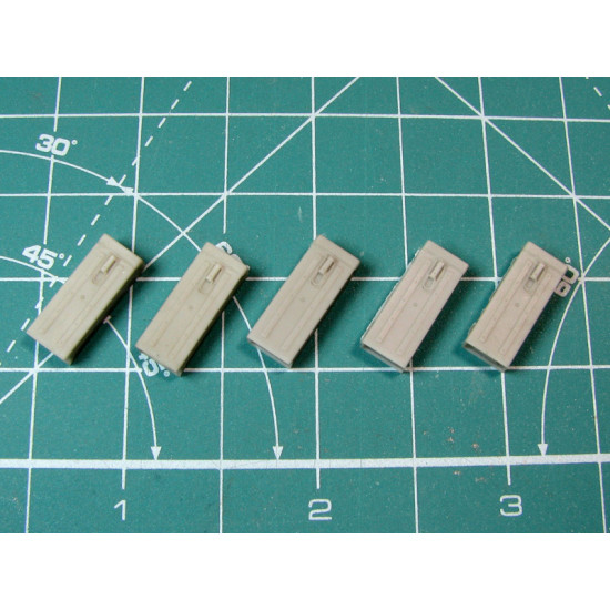 Eureka E-004 1/35 Metal Ammo Boxes For 7.5 Cm Kw.k.37/Stu.k.37 L/24 5 Pcs Resin