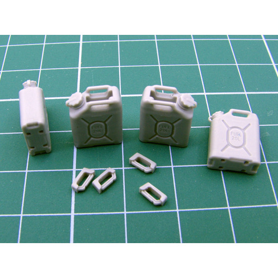 Eureka E-045 1/35 Us Military Fuel Canisters 20l 4pcs Resin