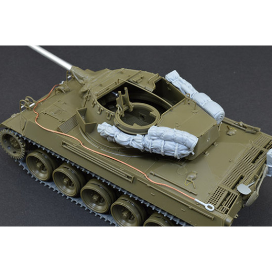 Eureka Er-3569 1/35 Stowage Set For M18 Hellcat Tamiya