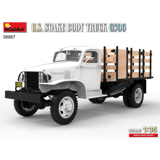 Miniart 38067 - 1/35 - U S Stake Body Truck G506 Scale Model Kit