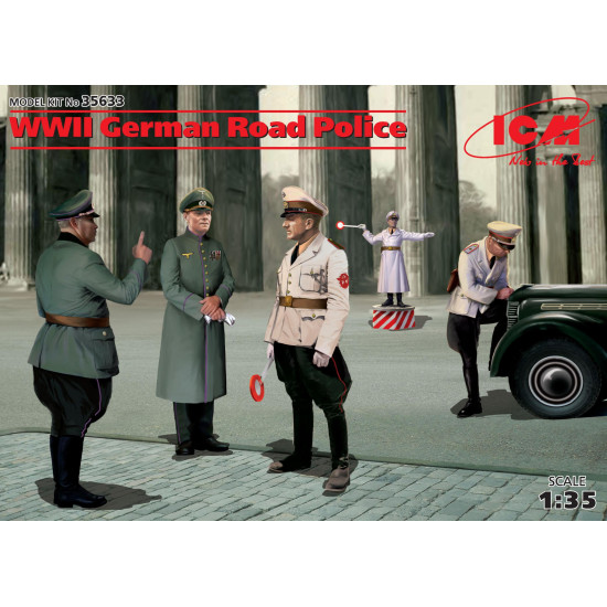 WWII German Road Police (5 figure) 1/35 ICM 35633