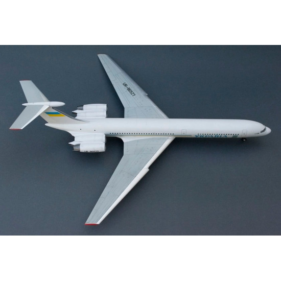 Rush Model Kits 144001 1/144 Il-62m Ukraine Air Enterprise Long-range Airliner