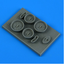 Quickboost 48974 1/48 C-2 Greyhound Fod Covers For Kinetic Accessories Kit