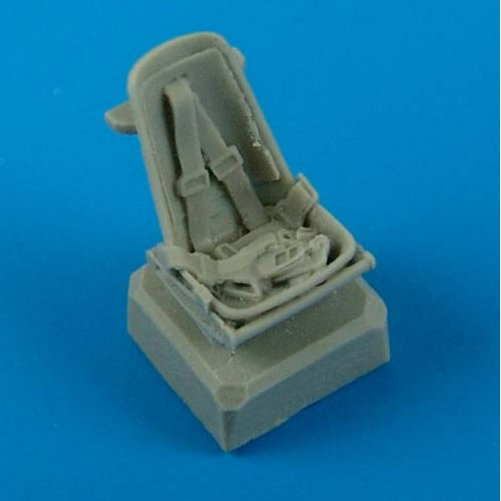 Quickboost 72401 1/72 Bf 109e Seat With Safety Belts Accessories For Aircraft