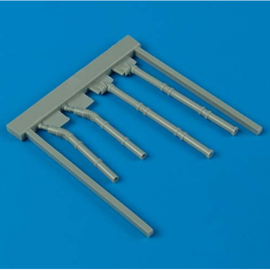 Quickboost 48217 1/48 Wellington Fuel Outlet Pipe Opened Flaps For Trumpeter Quickboost 48217 1/48 Wellington Fuel Outlet Pipe Opened Flaps For Trumpeter