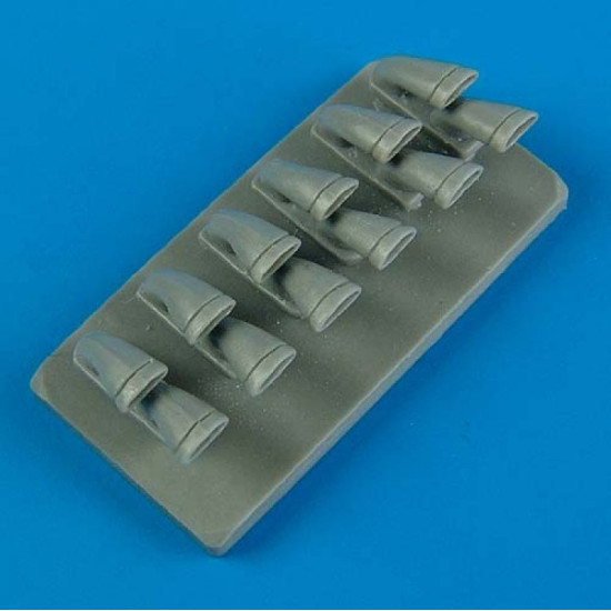 Quickboost 48442 1/48 P-40m/N Warhawk Exhaust Fishtail For Hasegawa