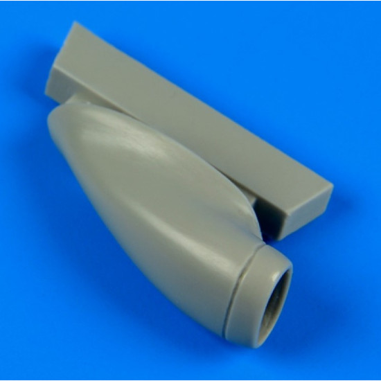 Quickboost 48559 1/48 Fw 190d-11/D-13 Air Intake For Eduard