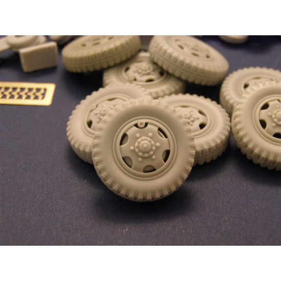 Panzer Art Re35-053 1/35 Road Wheels For Sd.kfz 232/232 8 Rad With Spare