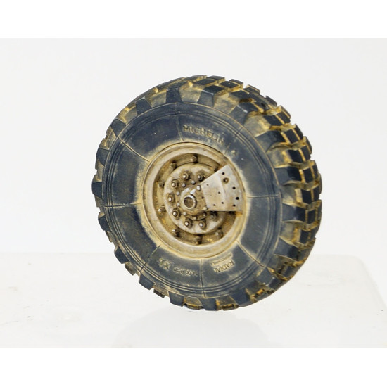 Panzer Art Re35-513 1/35 M923 Big Foot Road Wheels Michelin X Pattern