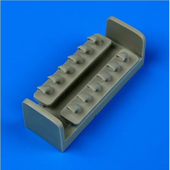 Quickboost 48674 1/48 Curtiss P-40k Kittyhawk Exhaust For Italeri