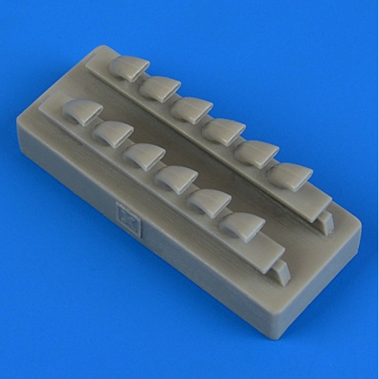 Quickboost 48734 1/48 Messerschmitt Bf 109g-5/G-6 Exhaust For Eduard