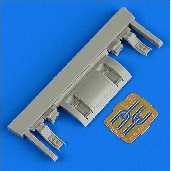 Quickboost Qb48884 1/48 Aero L-39 Albatros Open Footsteps For Trumpeter Quickboost Qb48884 1/48 Aero L-39 Albatros Open Footsteps For Trumpeter